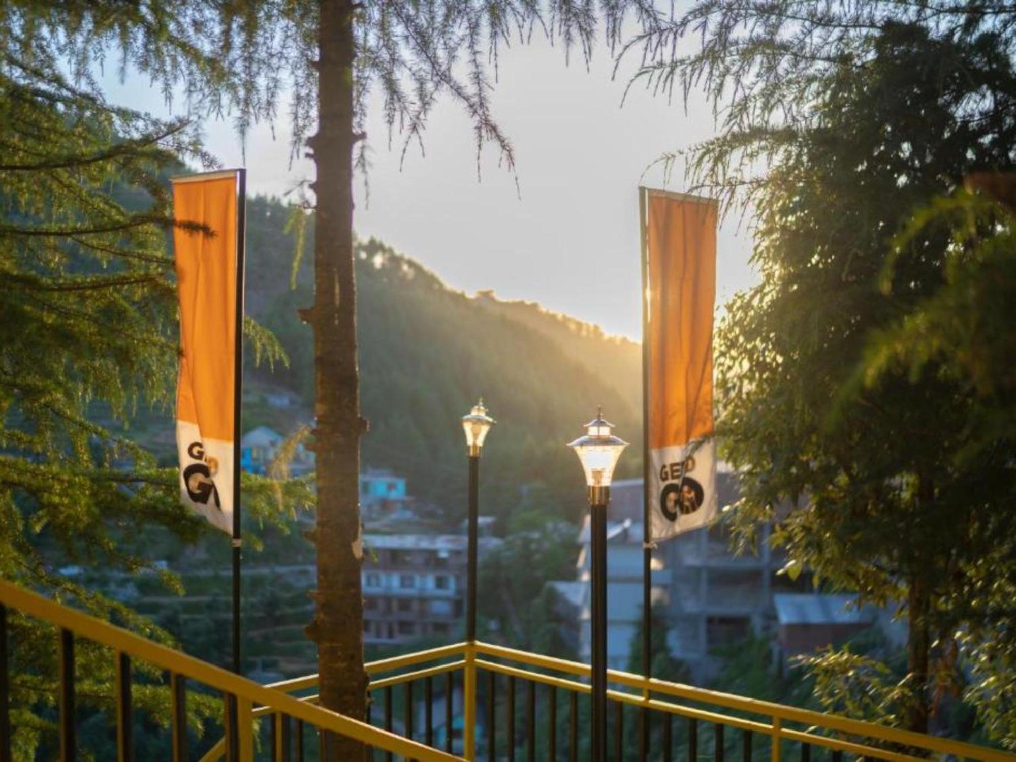 The Hosteller Khajjiar ภายนอก รูปภาพ